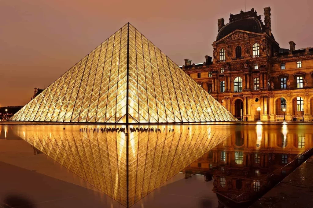 Visit the Louvre | Scholar Wine Tour